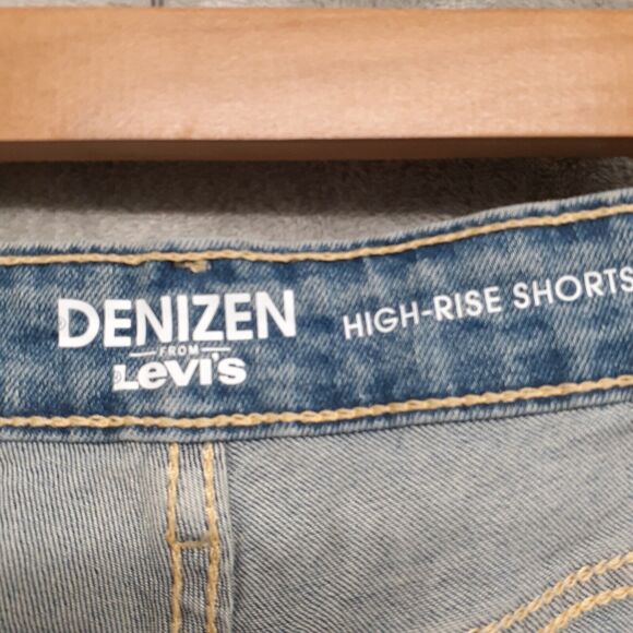 Levi's Denizen Distressed Cut Off Denim Shorts Stretch Blue Women Sz 14 NWT - Picture 6 of 10